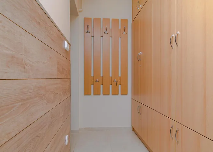 Appartement Bella No2 *